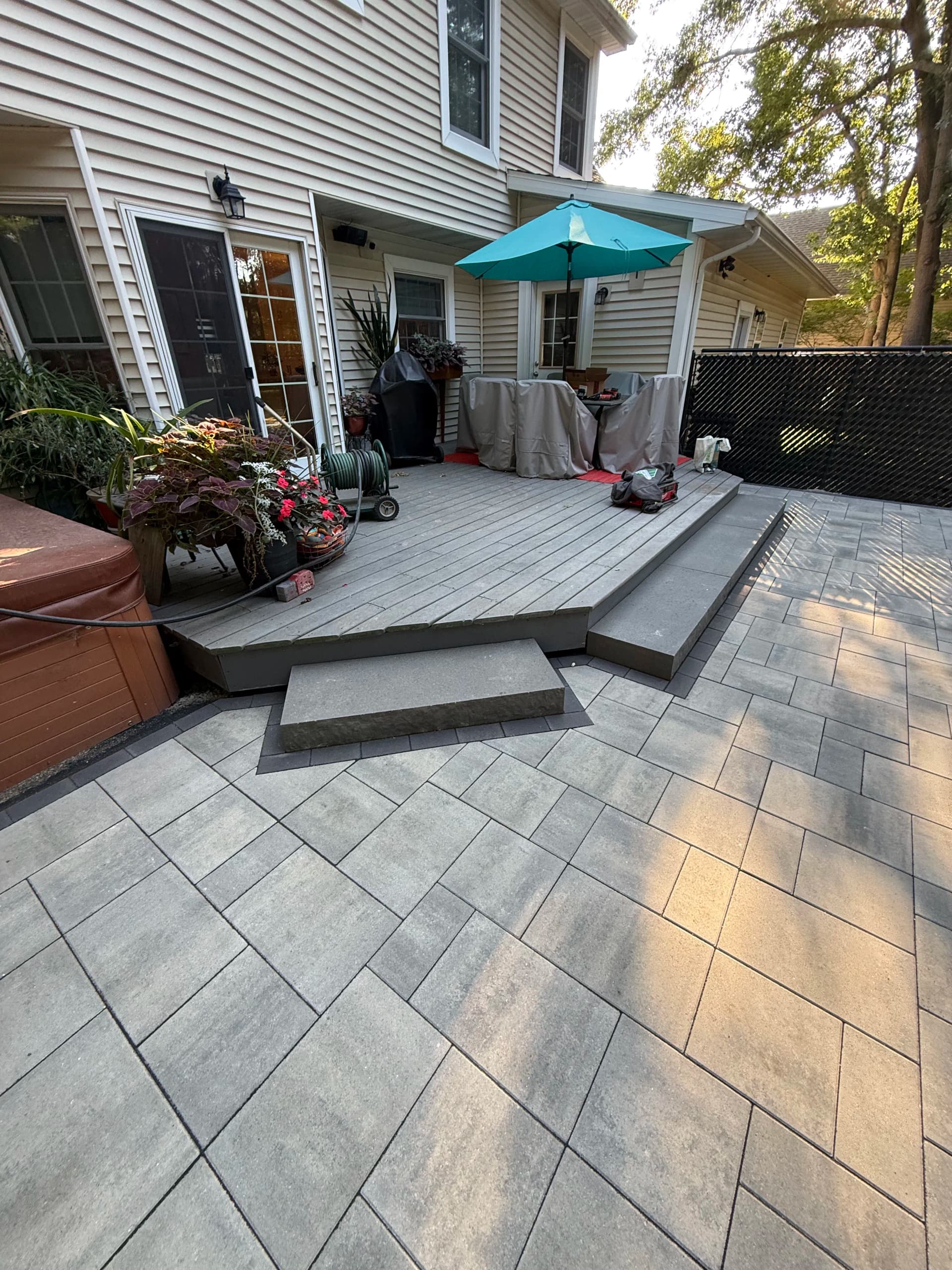 Gallery photos for Belgard Paver Patio with Midnight Border Comes Together Perfectly: Image #2